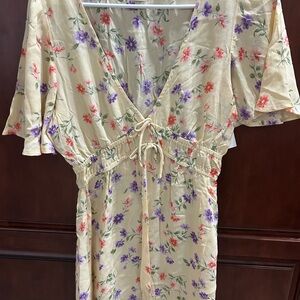 Floral V-Neck Dress with Drawstring Waist